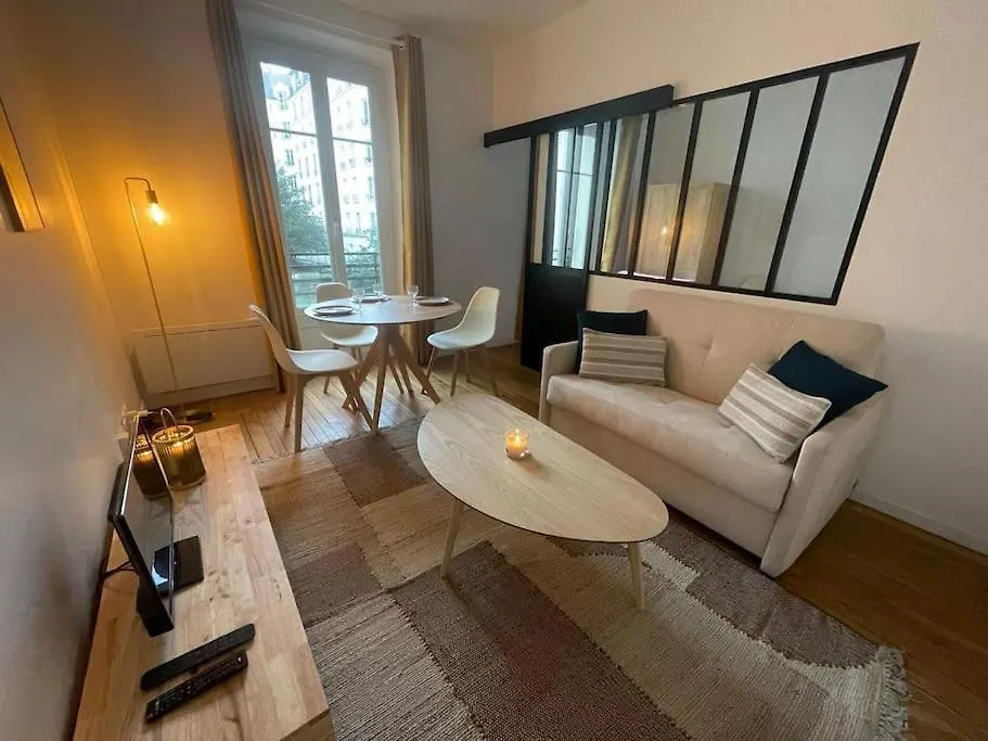 Appartement Cosy Au Centre De Paris